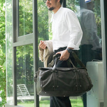 โหลดรูปภาพลงในเครื่องมือใช้ดูของ Gallery กระเป๋าหนังผู้ชาย/กระเป๋าหนังเดินทาง สีน้ำตาล รุ่น B-CBR-8920