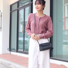 โหลดรูปภาพลงในเครื่องมือใช้ดูของ Gallery กระเป๋าหนังผู้หญิง /กระเป๋าหนังสะพายข้างผู้หญิง สีดำ รุ่น B-BK-616 Mia