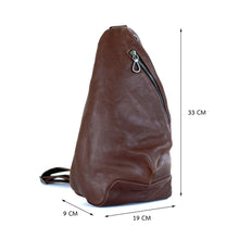 โหลดรูปภาพลงในเครื่องมือใช้ดูของ Gallery กระเป๋าหนังผู้ชาย/กระเป๋าหนังคาดอกผู้ชาย สีน้ำตาล รุ่น B-CBR-8121