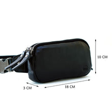 โหลดรูปภาพลงในเครื่องมือใช้ดูของ Gallery กระเป๋าหนังผู้ชาย/กระเป๋าหนังคาดอกผู้ชาย สีดำ รุ่น B-BK-8118