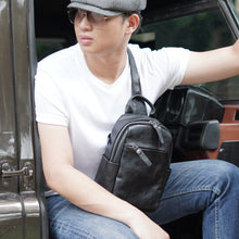 โหลดรูปภาพลงในเครื่องมือใช้ดูของ Gallery กระเป๋าหนังผู้ชาย /กระเป๋าหนังคาดอกผู้ชาย สีดำ รุ่น B-BK-2249