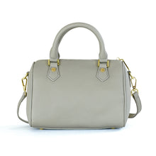 โหลดรูปภาพลงในเครื่องมือใช้ดูของ Gallery กระเป๋าหนังผู้หญิง /กระเป๋าหนังสะพายข้างผู้หญิง สีเบจ รุ่น B-BEI-8182 (Juno)