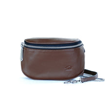 โหลดรูปภาพลงในเครื่องมือใช้ดูของ Gallery กระเป๋าหนังผู้หญิง /กระเป๋าหนังสะพายข้าง/กระเป๋าคาดอกผู้หญิง สีกาแฟ B-CBR-7266 (Lyra)