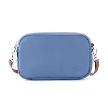 โหลดรูปภาพลงในเครื่องมือใช้ดูของ Gallery กระเป๋าหนังผู้หญิง /กระเป๋าหนังสะพายข้างผู้หญิง สีเทาฟ้า รุ่น B-GRA-125 Ava