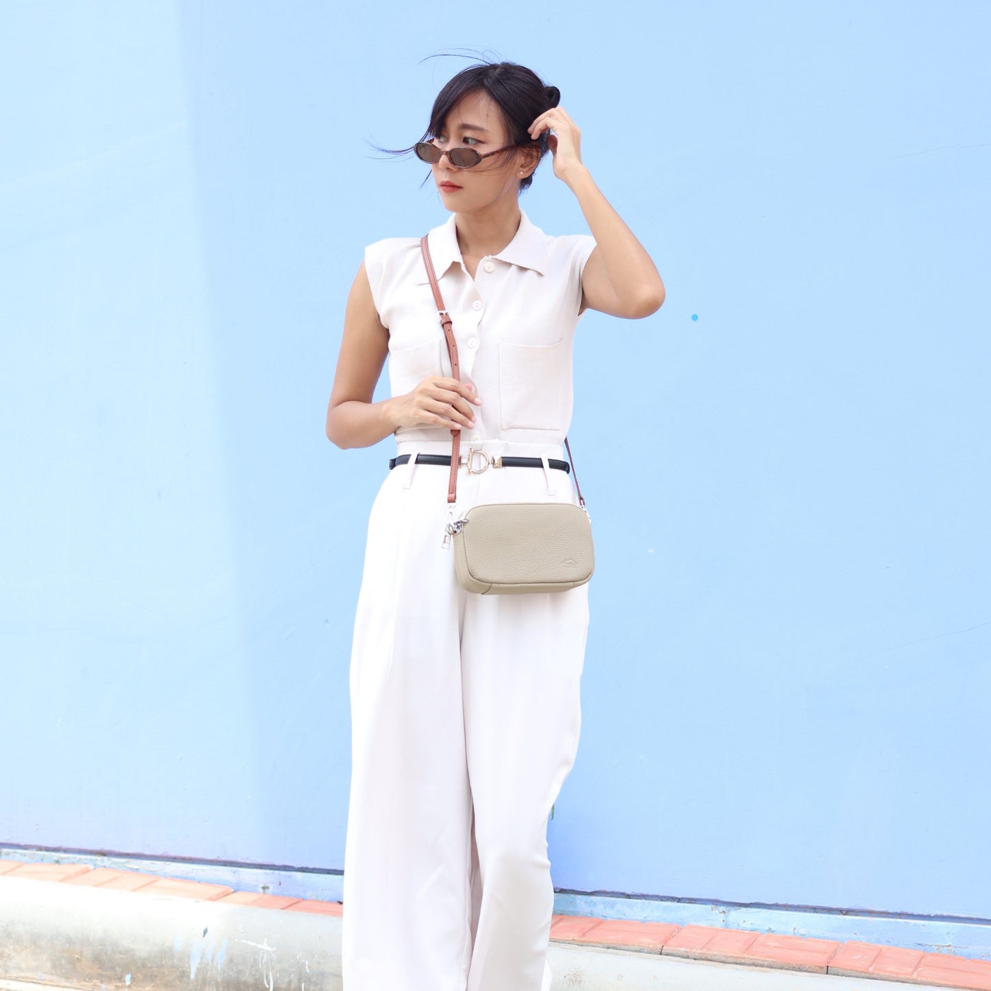 กระเป๋าหนังผู้หญิง /กระเป๋าหนังสะพายข้างผู้หญิง สีเบจ รุ่น B-BEI-125 Ava