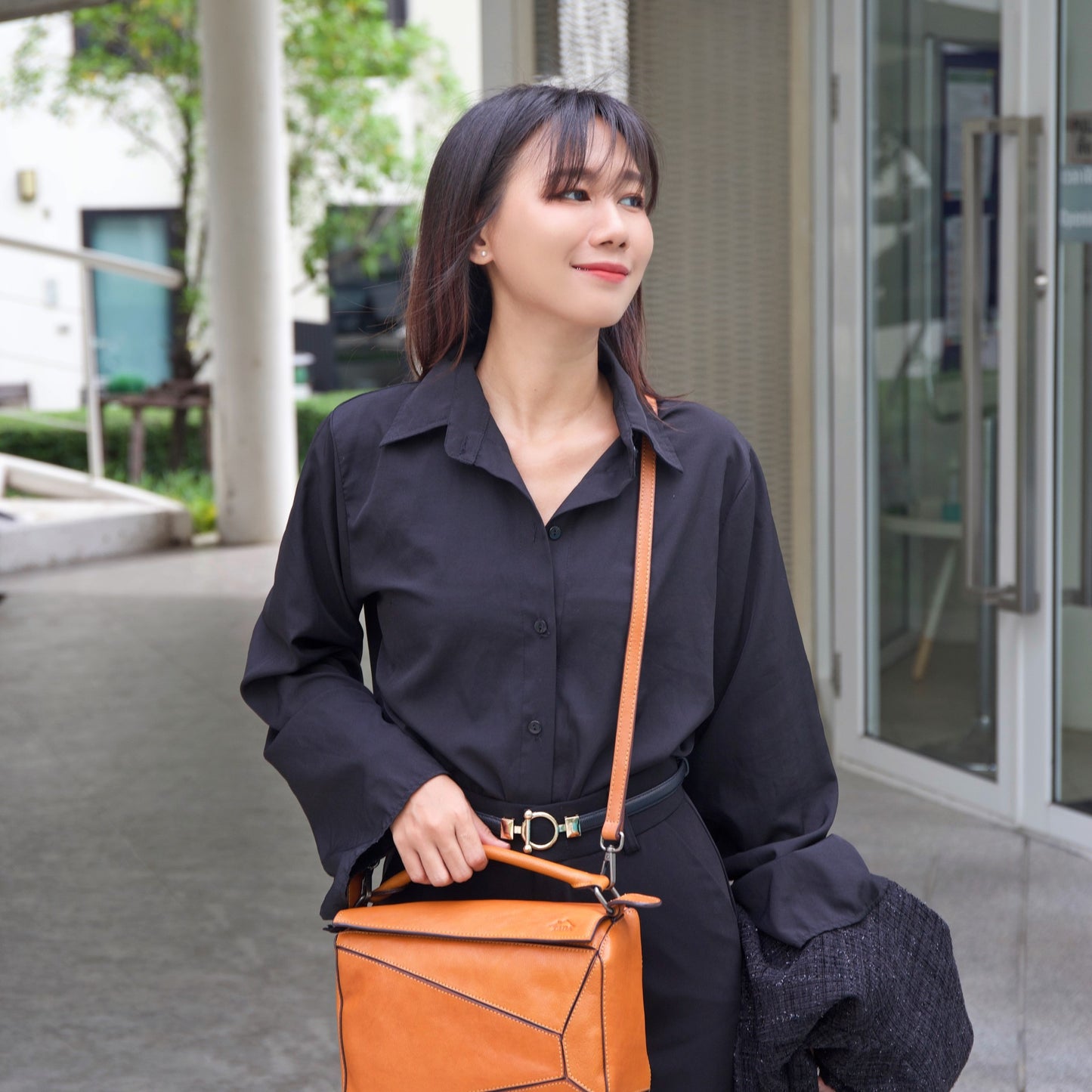 กระเป๋าหนังผู้หญิง/กระเป๋าหนังสะพายข้าง สีน้ำตาล รุ่น B-LBR-8011