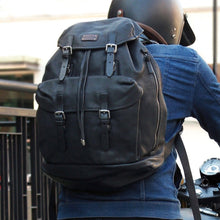 โหลดรูปภาพลงในเครื่องมือใช้ดูของ Gallery กระเป๋าเป้หนังผู้ชาย