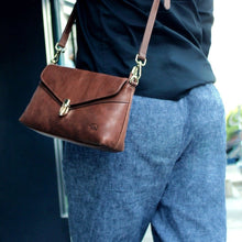 โหลดรูปภาพลงในเครื่องมือใช้ดูของ Gallery กระเป๋าหนังผู้หญิง