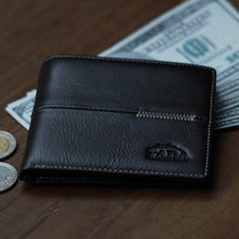 โหลดรูปภาพลงในเครื่องมือใช้ดูของ Gallery กระเป๋าสตางค์หนังแท้