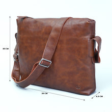 โหลดรูปภาพลงในเครื่องมือใช้ดูของ Gallery กระเป๋าหนังผู้ชาย