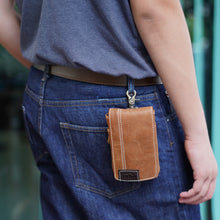 โหลดรูปภาพลงในเครื่องมือใช้ดูของ Gallery กระเป๋าหนังแท้ผู้ชาย/กระเป๋าโทรศัพท์หนังแท้ รุ่น B-LBR-1268