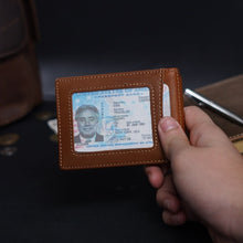 โหลดรูปภาพลงในเครื่องมือใช้ดูของ Gallery กระเป๋าสตางค์หนังแท้