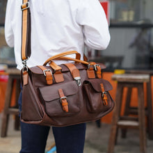 โหลดรูปภาพลงในเครื่องมือใช้ดูของ Gallery กระเป๋าเดินทางหนังแท้