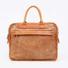 โหลดรูปภาพลงในเครื่องมือใช้ดูของ Gallery กระเป๋าหนัง/กระเป๋าสะพายข้างหนัง