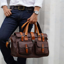 โหลดรูปภาพลงในเครื่องมือใช้ดูของ Gallery กระเป๋าเดินทางหนังแท้