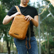 โหลดรูปภาพลงในเครื่องมือใช้ดูของ Gallery กระเป๋าเป้หนังแท้ รุ่น Columbus (น้ำตาล) รุ่นใหม่ล่าสุดขายดี