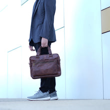 โหลดรูปภาพลงในเครื่องมือใช้ดูของ Gallery กระเป๋าโน๊ตบุ๊คหนัง/กระเป๋าเอกสารหนัง รุ่น Hamilton