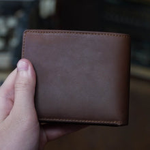 โหลดรูปภาพลงในเครื่องมือใช้ดูของ Gallery กระเป๋าสตางค์หนังแท้