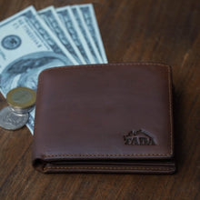 โหลดรูปภาพลงในเครื่องมือใช้ดูของ Gallery กระเป๋าสตางค์หนังแท้