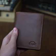 โหลดรูปภาพลงในเครื่องมือใช้ดูของ Gallery กระเป๋าสตางค์หนังแท้