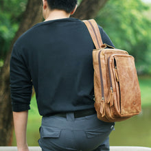 โหลดรูปภาพลงในเครื่องมือใช้ดูของ Gallery กระเป๋าหนังผู้ชาย/กระเป๋าเป้ผู้ชาย สีนํ้าตาล รุ่น B-LBR-215