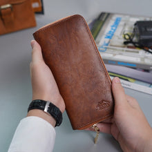 โหลดรูปภาพลงในเครื่องมือใช้ดูของ Gallery กระเป๋าสตางค์หนังแท้