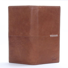 โหลดรูปภาพลงในเครื่องมือใช้ดูของ Gallery กระเป๋าสตางค์หนังแท้