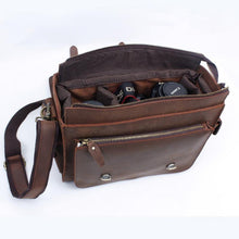 โหลดรูปภาพลงในเครื่องมือใช้ดูของ Gallery กระเป๋าหนังผู้ชาย