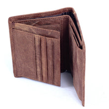 โหลดรูปภาพลงในเครื่องมือใช้ดูของ Gallery กระเป๋าสตางค์หนังแท้