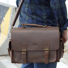 โหลดรูปภาพลงในเครื่องมือใช้ดูของ Gallery กระเป๋าหนังผู้ชาย