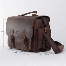 โหลดรูปภาพลงในเครื่องมือใช้ดูของ Gallery กระเป๋ากล้องหนัง รุ่น Capa