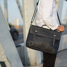 โหลดรูปภาพลงในเครื่องมือใช้ดูของ Gallery กระเป๋าเอกสารหนัง