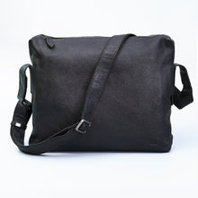 โหลดรูปภาพลงในเครื่องมือใช้ดูของ Gallery กระเป๋าเอกสารหนัง