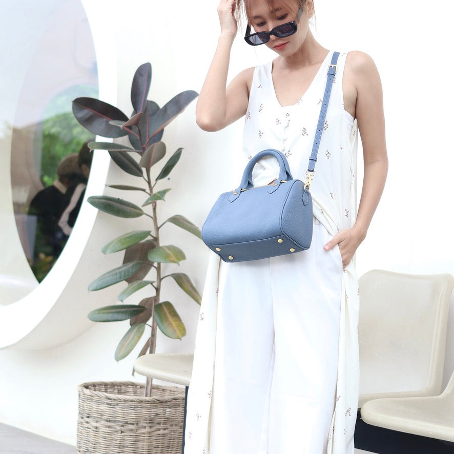 กระเป๋าหนังผู้หญิง /กระเป๋าหนังสะพายข้างผู้หญิง B-GRA-8182 (Juno)