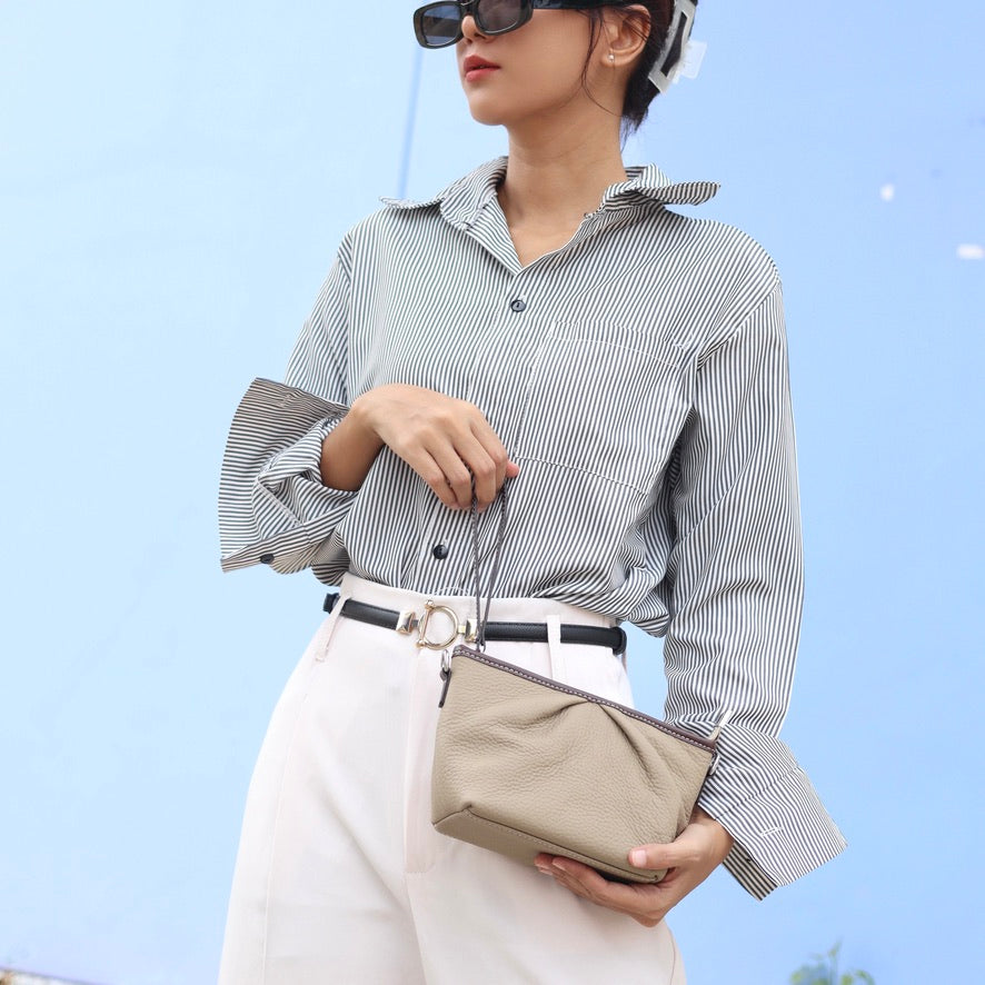 กระเป๋าหนังผู้หญิง /กระเป๋าหนังสะพายข้างผู้หญิง สีเบจ รุ่น B-BEI-8825 Stella