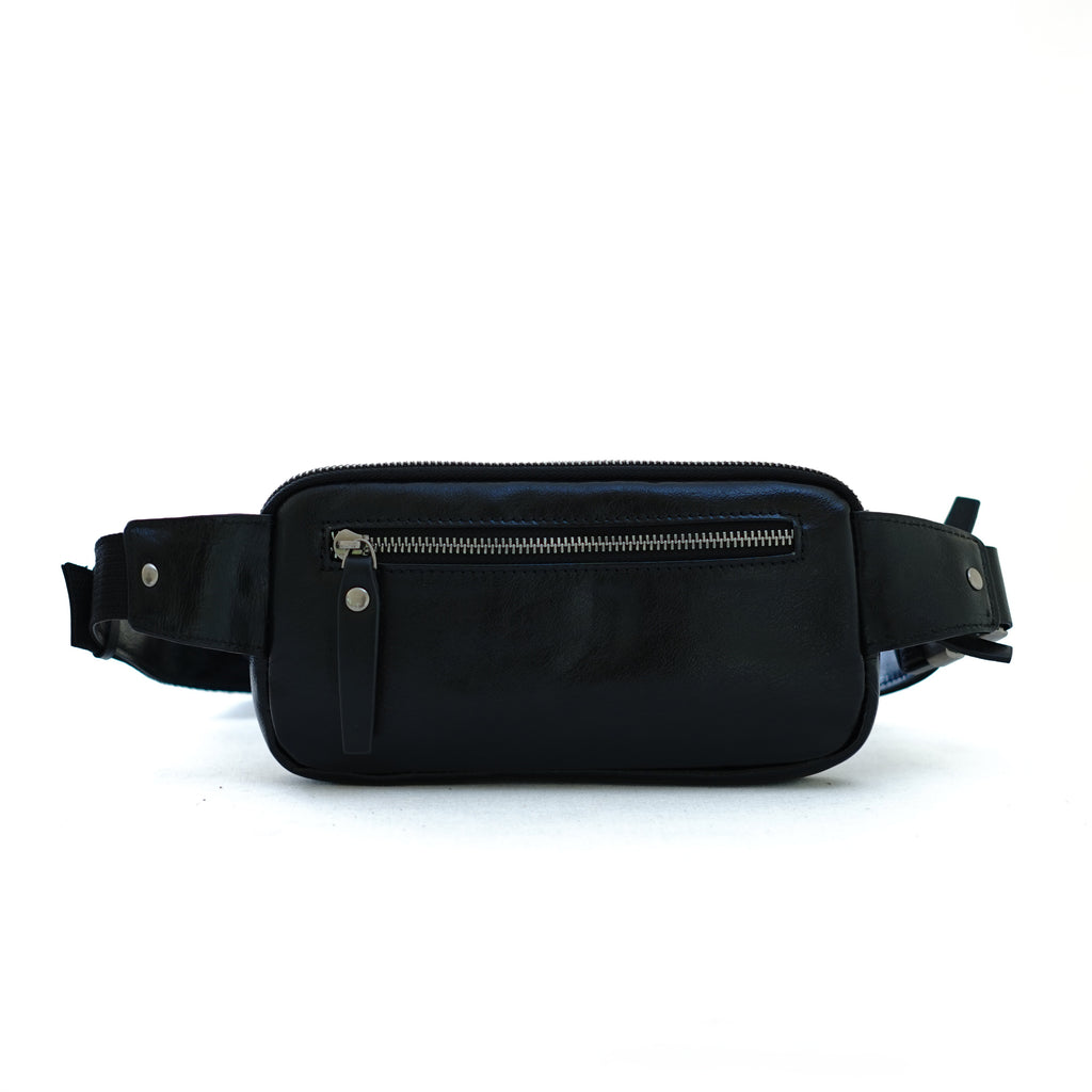 กระเป๋าหนังผู้ชาย/กระเป๋าหนังคาดอกผู้ชาย สีดำ รุ่น B-BK-8318