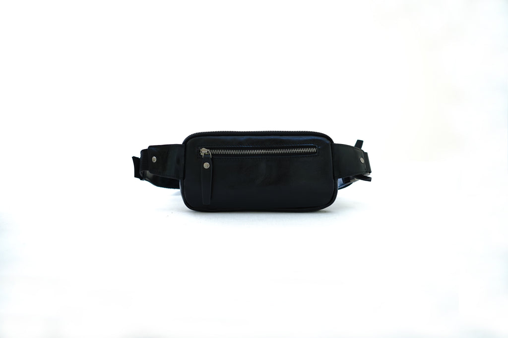 กระเป๋าหนังผู้ชาย/กระเป๋าหนังคาดอกผู้ชาย สีดำ รุ่น B-BK-8318