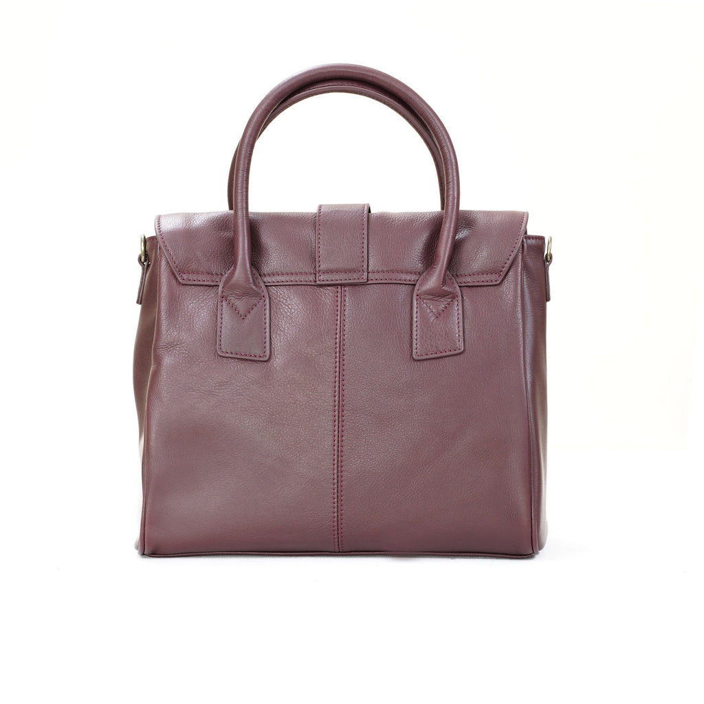 กระเป๋าหนังผู้หญิง/กระเป๋าหนังสะพายข้างผู้หญิง สีแดงเข้ม รุ่น B-RED-7282