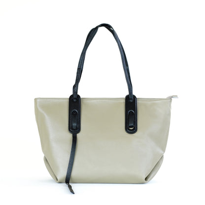 กระเป๋าหนังผู้หญิง /กระเป๋าหนังสะพายข้างผู้หญิง สีเบจ B-BEI-765 (Hilda)