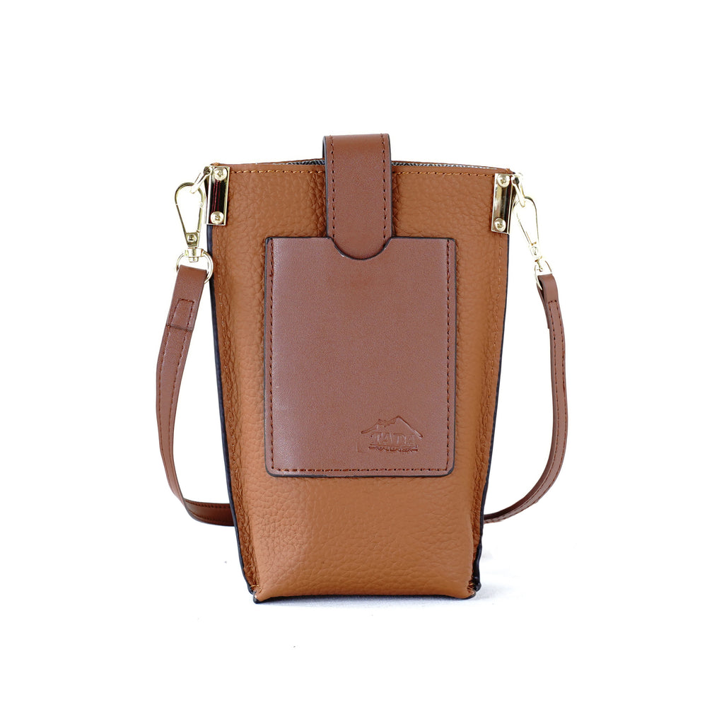 กระเป๋าหนังผู้หญิง /กระเป๋าหนังสะพายข้างผู้หญิง สีน้าตาล รุ่น B-LBR-8820 Lily