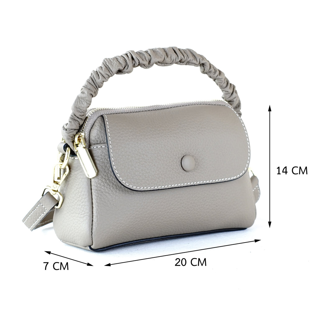 กระเป๋าหนังผู้หญิง /กระเป๋าหนังสะพายข้างผู้หญิง สีน้ำเบจ รุ่น B-BEI-8841 Chloe