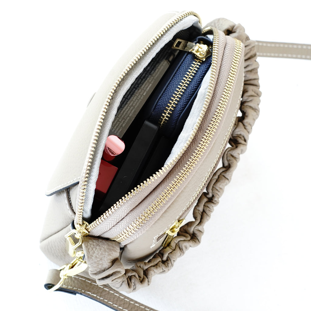 กระเป๋าหนังผู้หญิง /กระเป๋าหนังสะพายข้างผู้หญิง สีน้ำเบจ รุ่น B-BEI-8841 Chloe