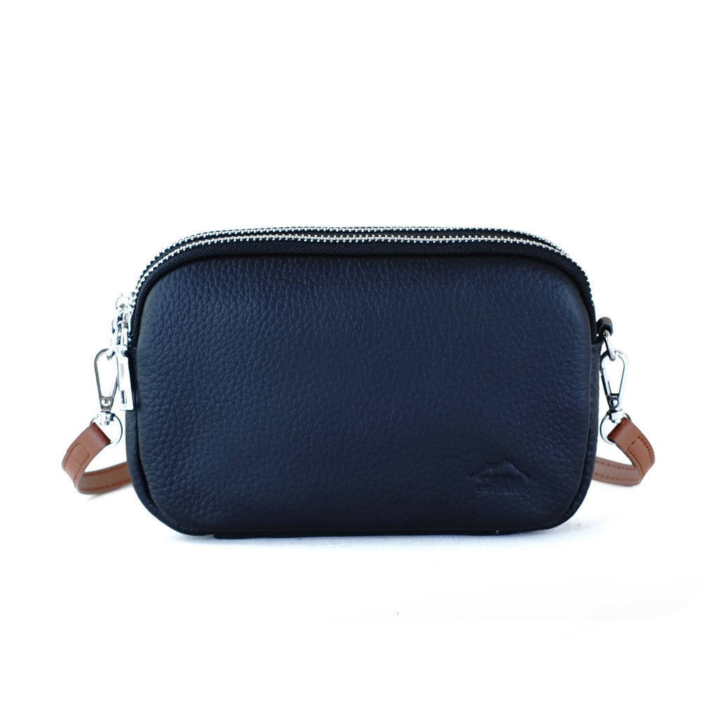 กระเป๋าหนังผู้หญิง /กระเป๋าหนังสะพายข้างผู้หญิง สีดำ รุ่น B-BK-125 Ava