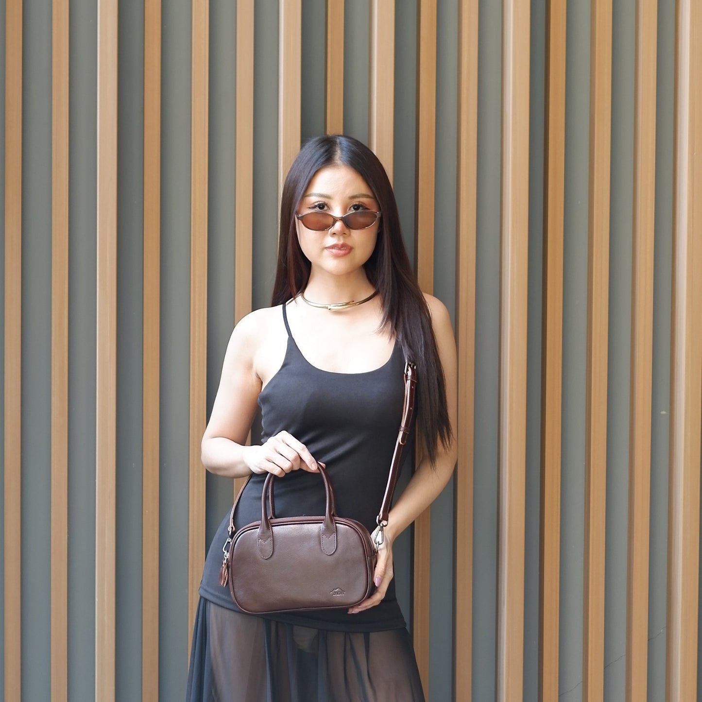 กระเป๋าหนังผู้หญิง /กระเป๋าหนังสะพายข้างผู้หญิง  รุ่น B-1036 Joanna (โจแอนนา)