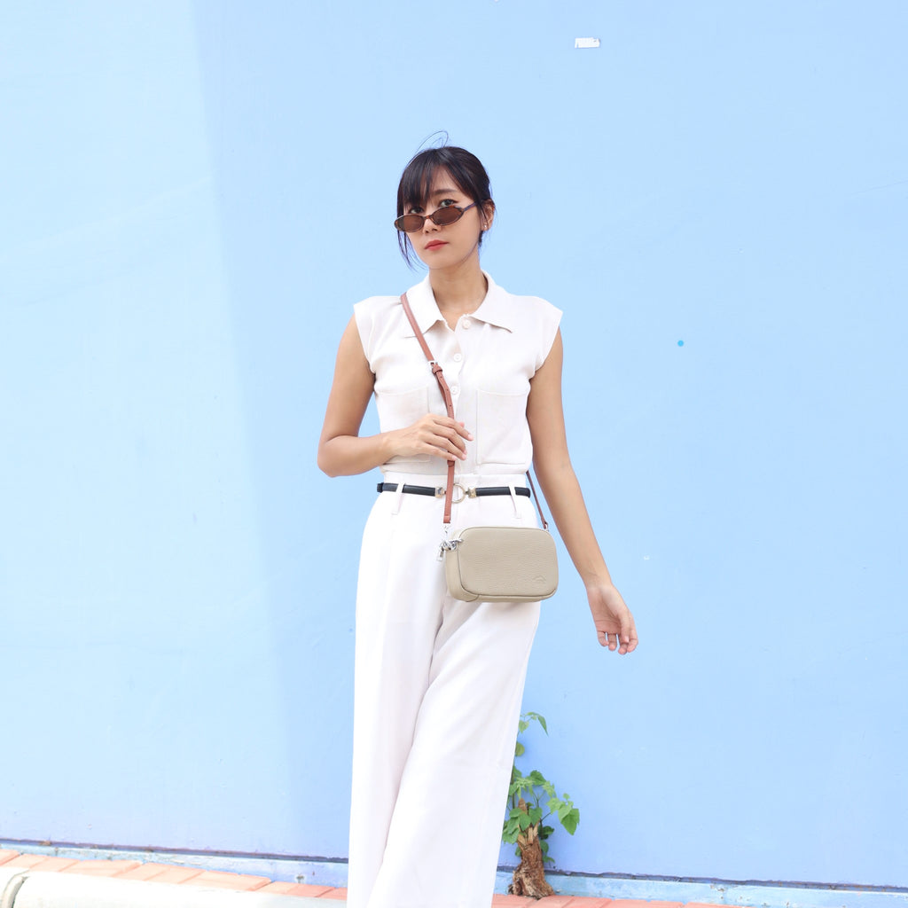 กระเป๋าหนังผู้หญิง /กระเป๋าหนังสะพายข้างผู้หญิง สีเบจ รุ่น B-BEI-125 Ava