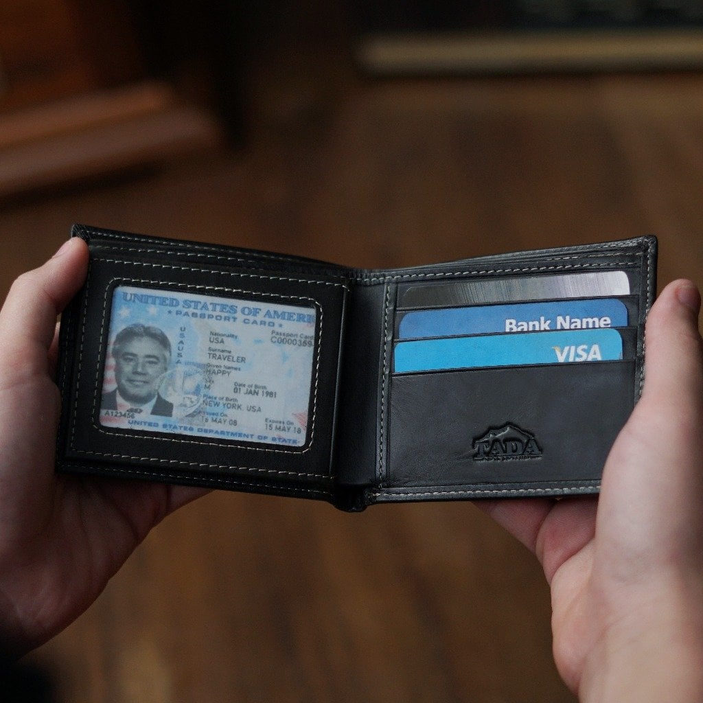 กระเป๋าสตางค์หนังแท้