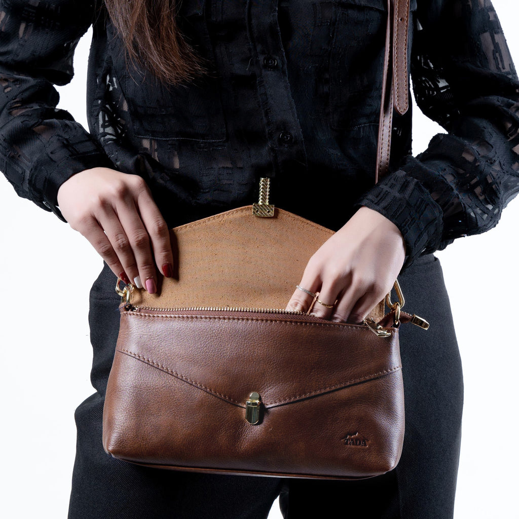 กระเป๋าหนังสะพายข้างผู้หญิง/กระเป๋าหนังแท้ผู้หญิง รุ่น Diana สินค้าขายดีรุ่นยอดนิยม