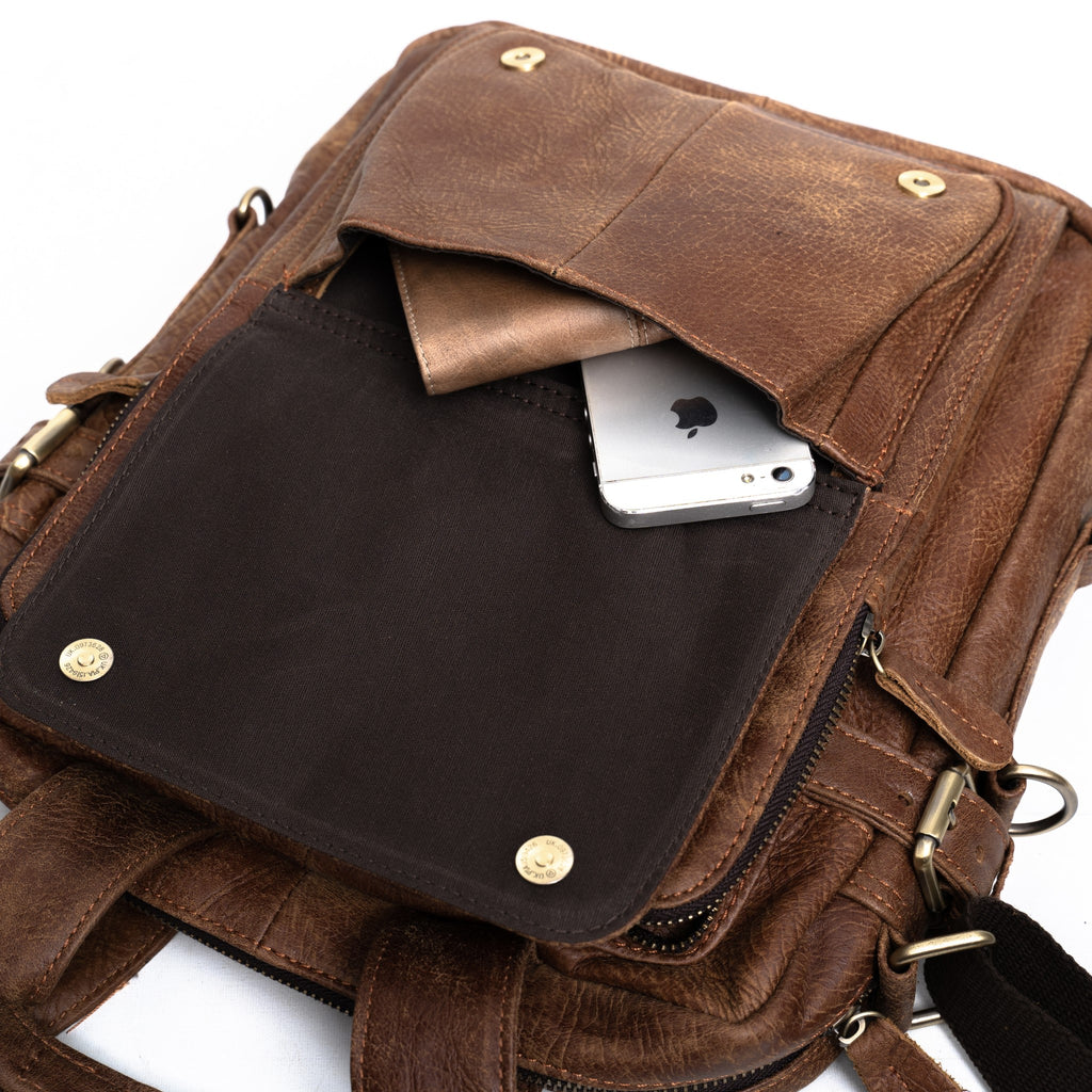 กระเป๋าหนังผู้ชาย/กระเป๋าหนังสะพายข้างผู้ชาย สีนํ้าตาล รุ่น B-LBR-1115