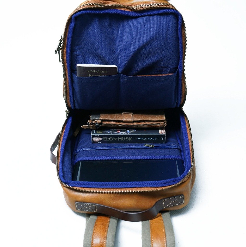 กระเป๋าเป้หนังผู้ชาย