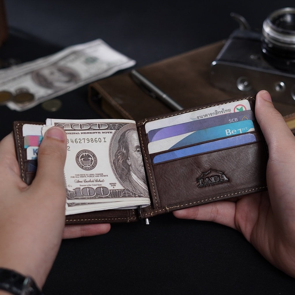 กระเป๋าสตางค์หนังแท้